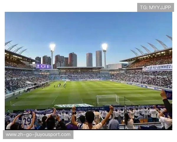 中国足球职业联赛提升国际交流合作水平，中国足球职业联盟