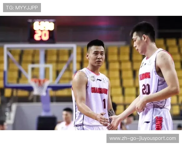 赵睿正式加盟首钢训练 期待值拉满，赵睿cba首秀在什么时候